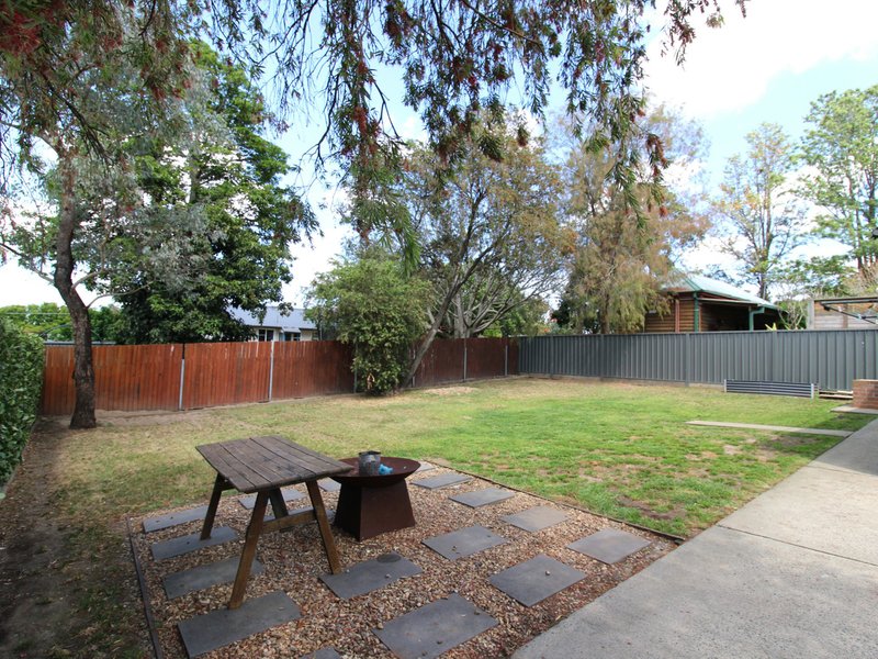 Photo - 22 Cambewarra Road, Bomaderry NSW 2541 - Image 25