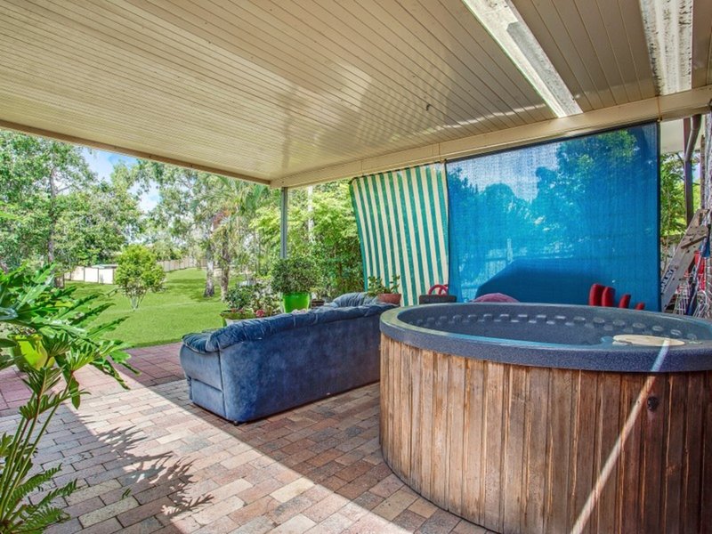 Photo - 22 Cambridge Court, Carrara QLD 4211 - Image 4