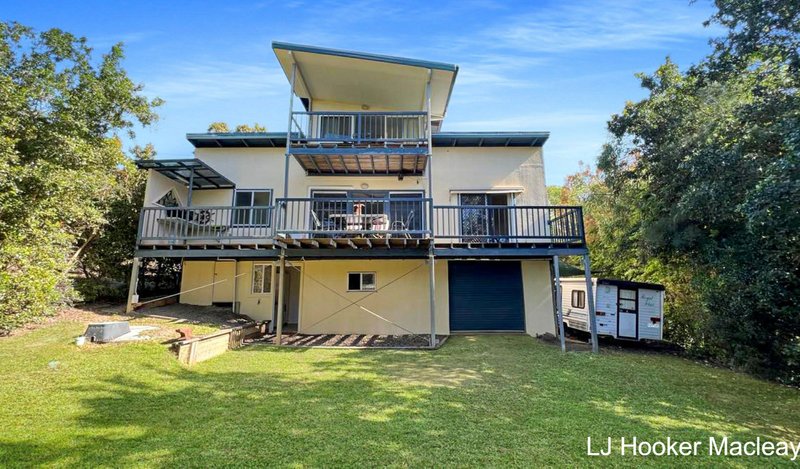 22 Camena Street, Macleay Island QLD 4184