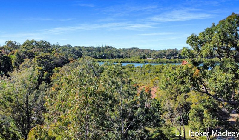 Photo - 22 Camena Street, Macleay Island QLD 4184 - Image 5