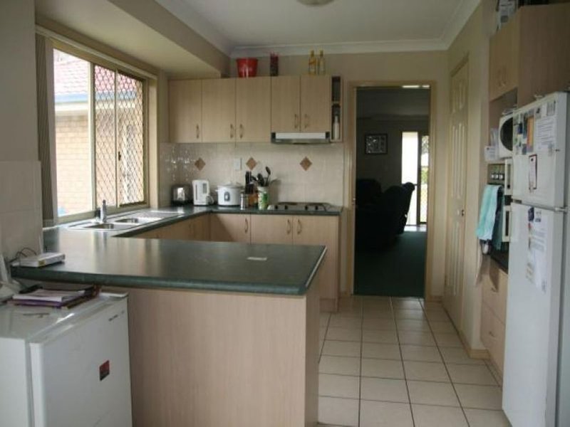 Photo - 22 Camille Court, Caboolture South QLD 4510 - Image 3