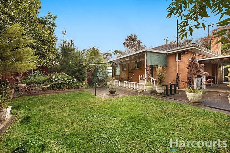 Photo - 22 Campbell Street, Glen Waverley VIC 3150 - Image 5