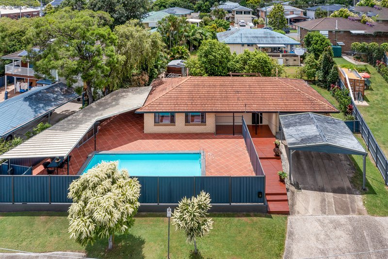 22 Caradon Street, Albany Creek QLD 4035