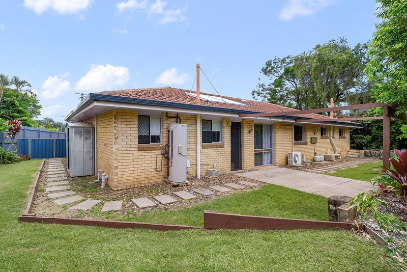 Photo - 22 Caradon Street, Albany Creek QLD 4035 - Image 17