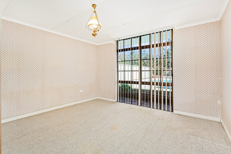 Photo - 22 Carbeen Crescent, Cordeaux Heights NSW 2526 - Image 8