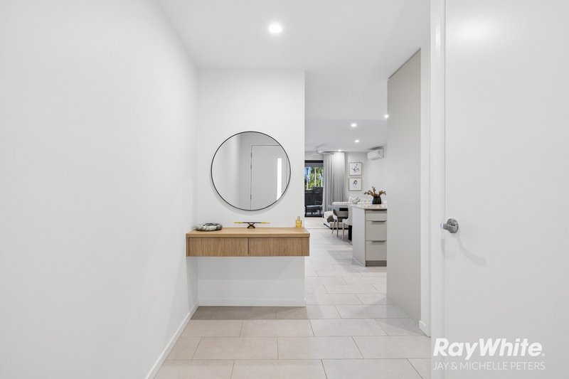 Photo - 22 Cardinal Crescent, Newport QLD 4020 - Image 5