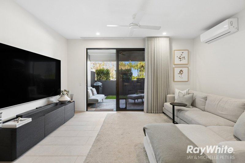 Photo - 22 Cardinal Crescent, Newport QLD 4020 - Image 6