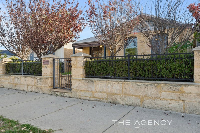 Photo - 22 Cardowan Drive, Ellenbrook WA 6069 - Image 1
