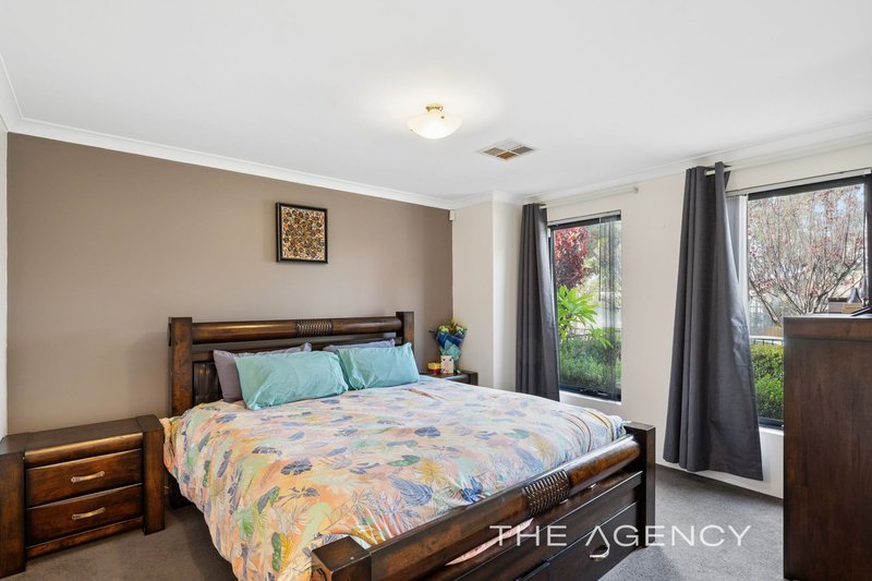 Photo - 22 Cardowan Drive, Ellenbrook WA 6069 - Image 13