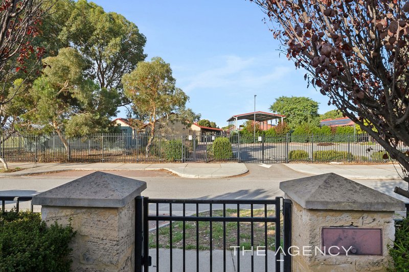 Photo - 22 Cardowan Drive, Ellenbrook WA 6069 - Image 22