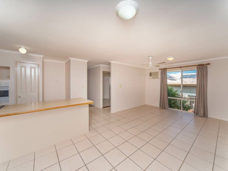 Photo - 22 Caroline Court, Beaudesert QLD 4285 - Image 3