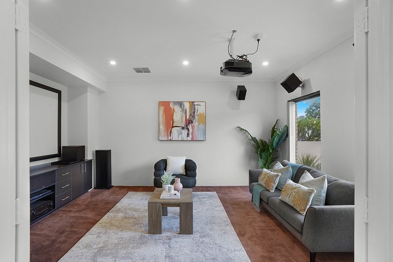 Photo - 22 Casals Vista, Stirling WA 6021 - Image 5