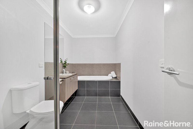 Photo - 22 Caspar Place, Maddingley VIC 3340 - Image 12