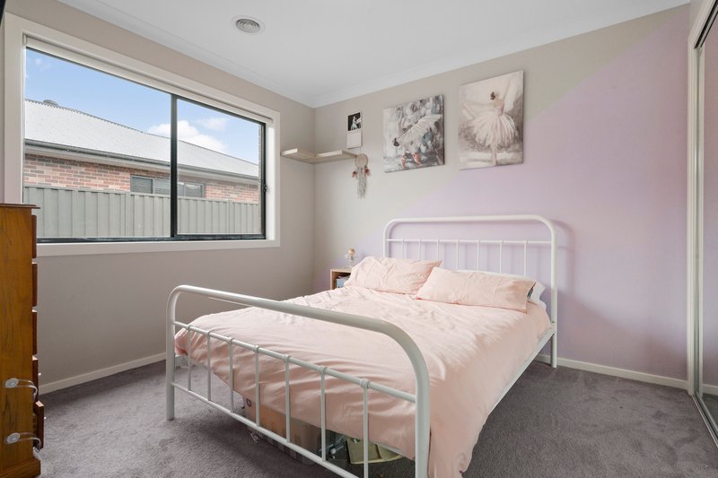 Photo - 22 Cathcart Street, Clarendon VIC 3352 - Image 10