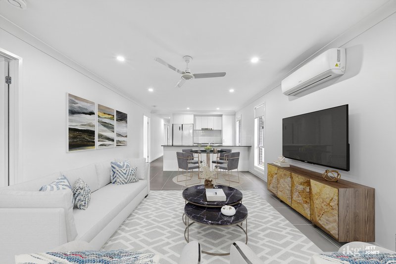 Photo - 22 Cavanagh Drive, Logan Reserve QLD 4133 - Image 6
