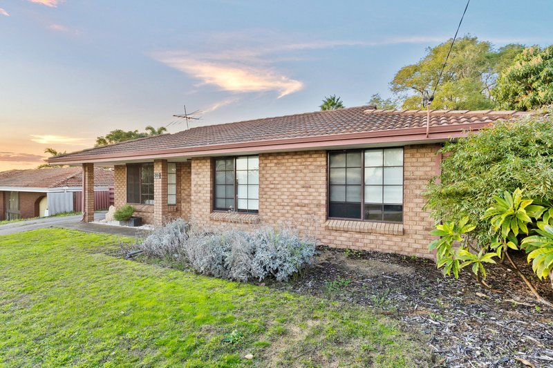 Photo - 22 Challenger Avenue, Parmelia WA 6167 - Image 3