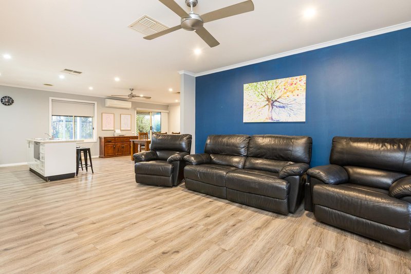 Photo - 22 Chardonnay Drive, Mildura VIC 3500 - Image 5