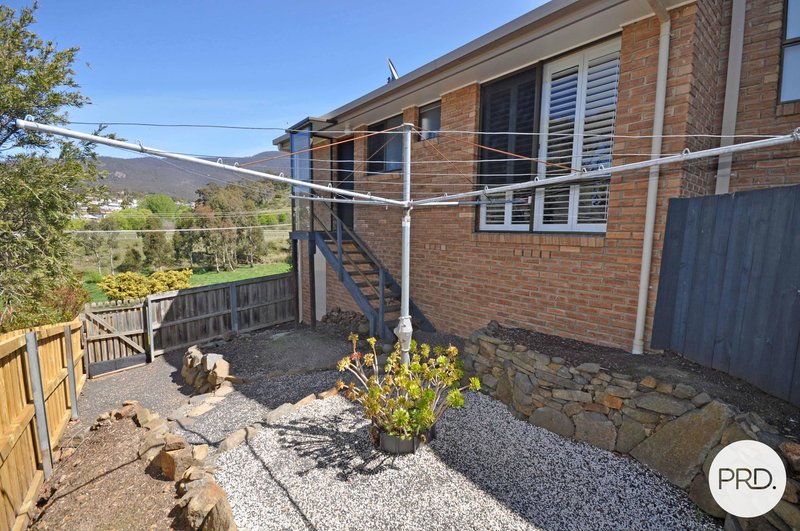 Photo - 2/2 Chatterton Court, Claremont TAS 7011 - Image 2