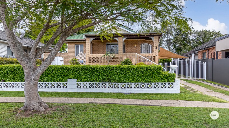 Photo - 22 Chesney Street, Carina QLD 4152 - Image 2