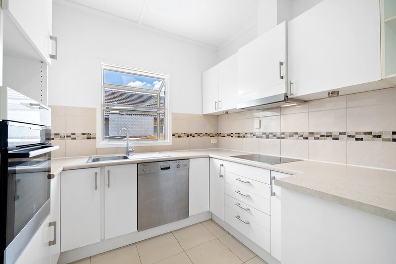 Photo - 22 Chesney Street, Carina QLD 4152 - Image 4