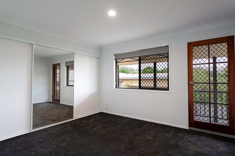 Photo - 2/2 Chilcote Street, Mount Lofty QLD 4350 - Image 21