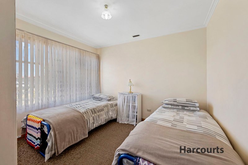 Photo - 22 Churchill Avenue, Devonport TAS 7310 - Image 6