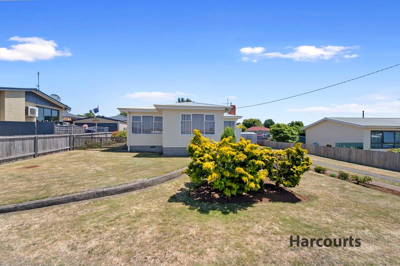 Photo - 22 Churchill Avenue, Devonport TAS 7310 - Image 12