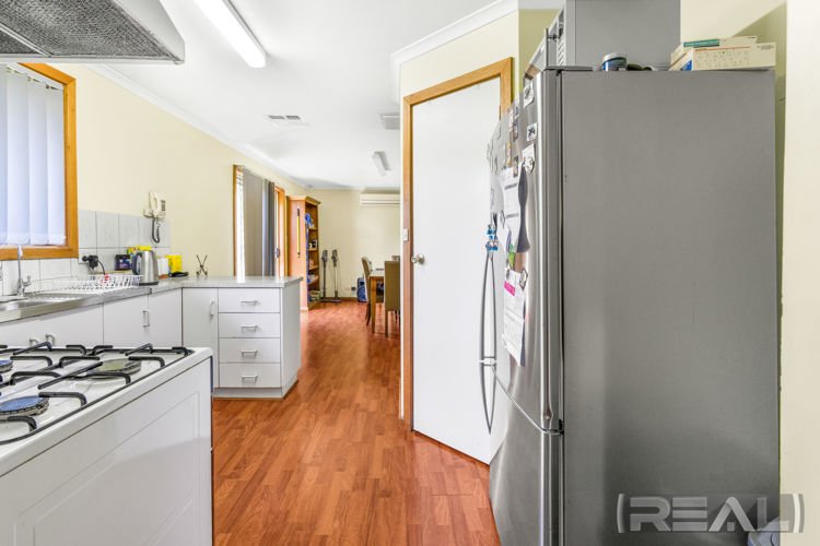 Photo - 22 Clapton Drive, Paralowie SA 5108 - Image 4