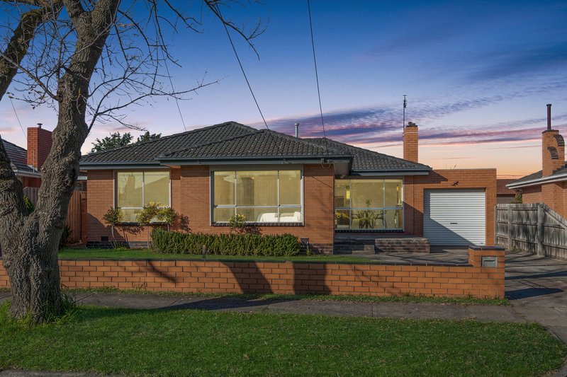 Photo - 22 Claremont Street, Fawkner VIC 3060 - Image 2