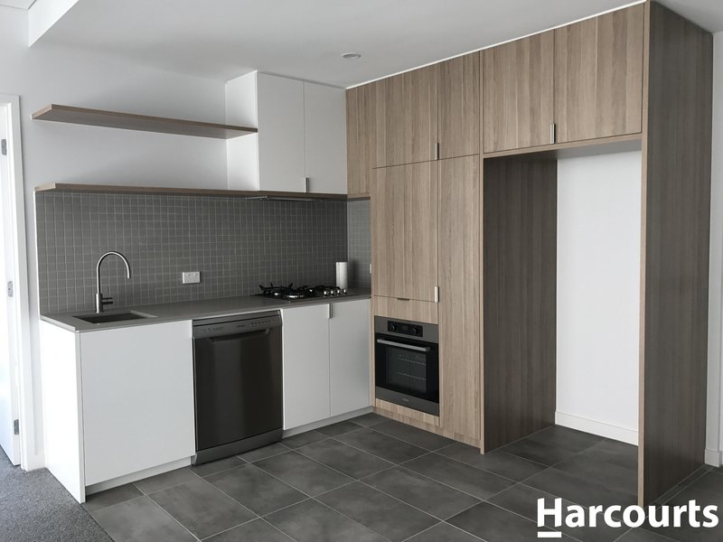 Photo - 2/2 Clark Street, Williams Landing VIC 3027 - Image 1
