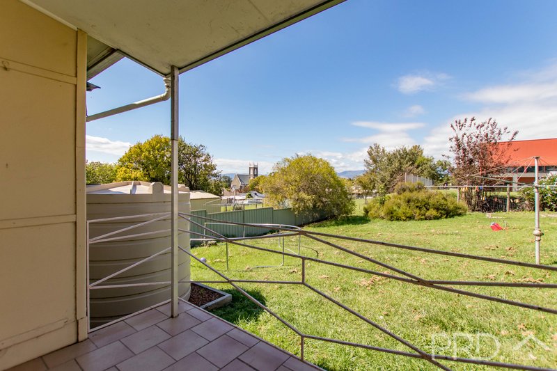 Photo - 22 Clarke Street, Tumut NSW 2720 - Image 13