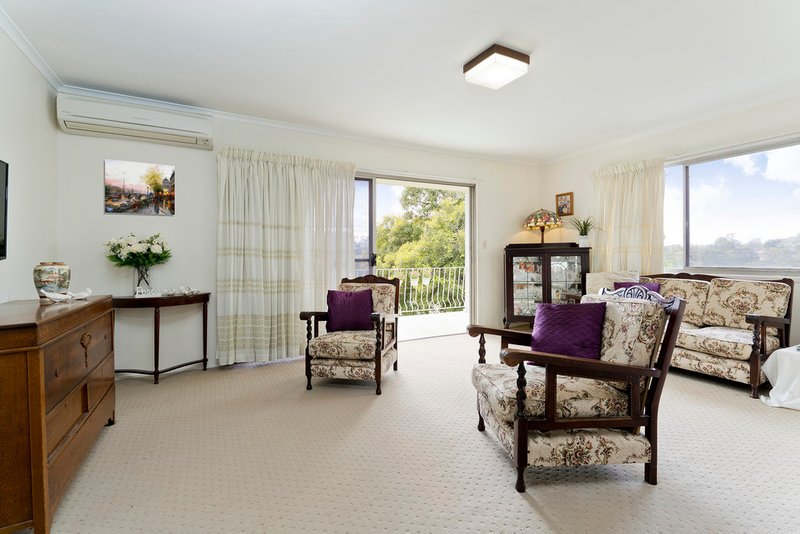 Photo - 22 Clemesha Street, Keperra QLD 4054 - Image 2