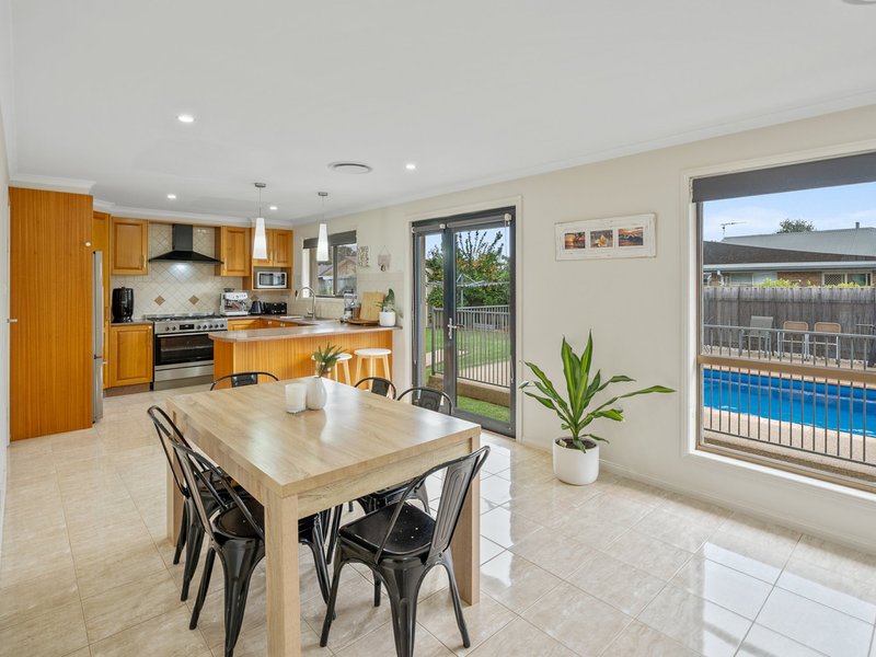 Photo - 22 Clifton Boulevard, Griffith NSW 2680 - Image 5