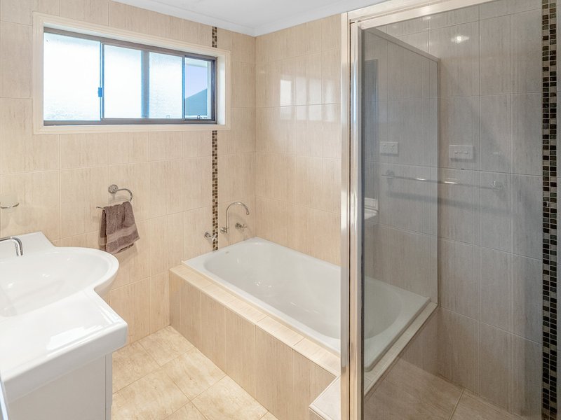 Photo - 22 Clifton Boulevard, Griffith NSW 2680 - Image 8