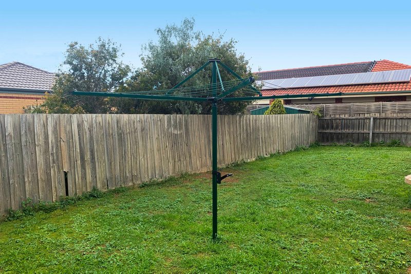 Photo - 22 Clover Street, Lara VIC 3212 - Image 7