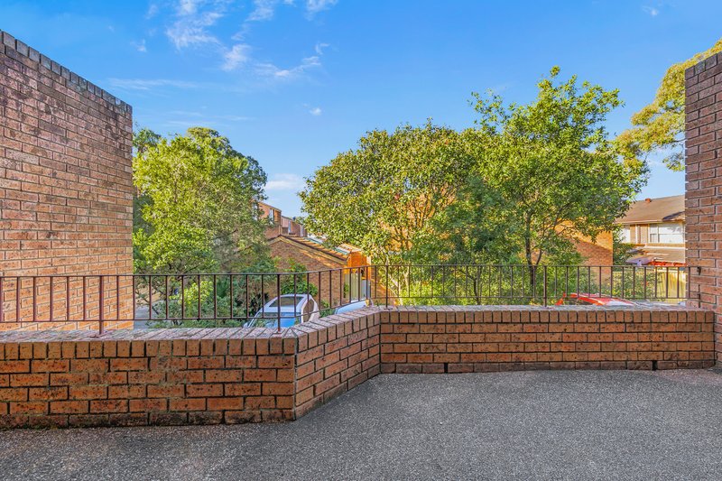 Photo - 2/2 Coleman Avenue, Carlingford NSW 2118 - Image 8