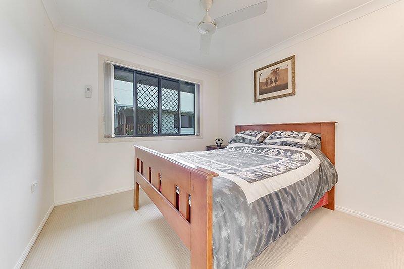 Photo - 22 Coleman Crescent, Pacific Heights QLD 4703 - Image 12