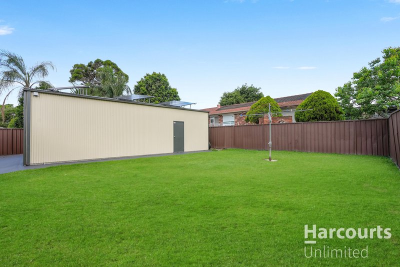 Photo - 22 Colorado Drive, St Clair NSW 2759 - Image 18