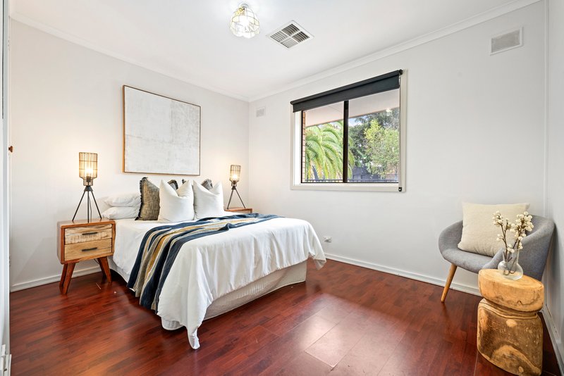 Photo - 22 Columbia Crescent, Modbury North SA 5092 - Image 15