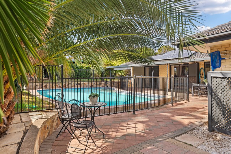 Photo - 22 Columbia Crescent, Modbury North SA 5092 - Image 21