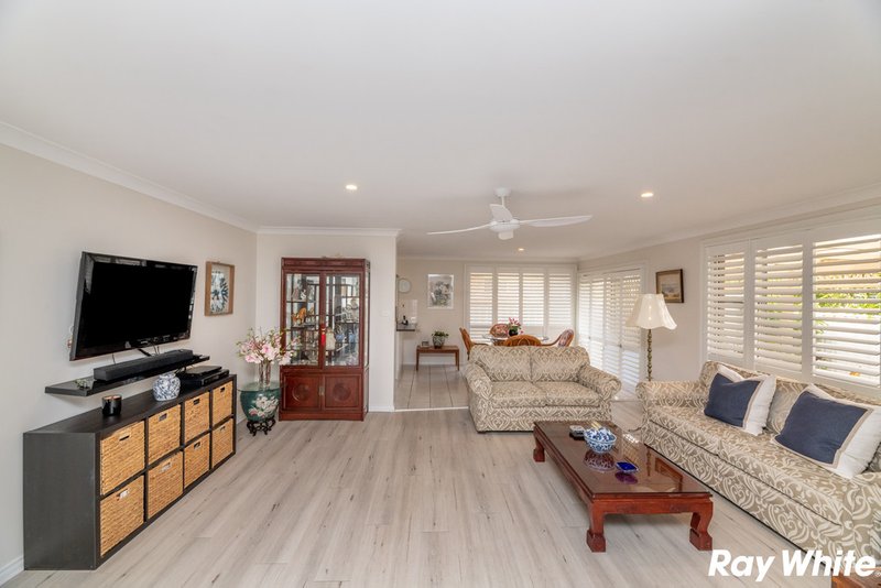 Photo - 2/2 Commodore Place, Tuncurry NSW 2428 - Image 2