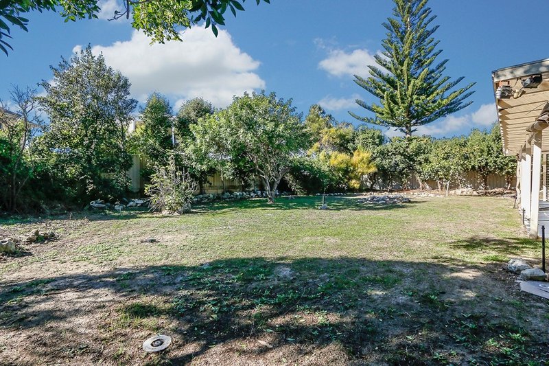 Photo - 22 Compass Circle, Yanchep WA 6035 - Image 18