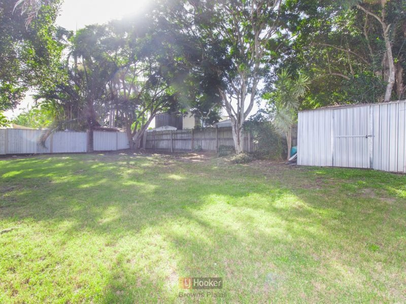 Photo - 22 Conifer Street, Hillcrest QLD 4118 - Image 17