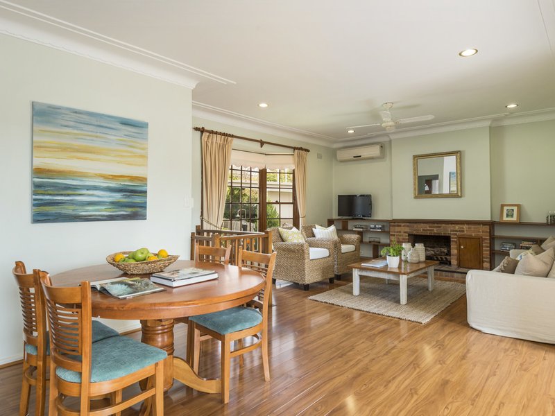 Photo - 22 Cook Terrace, Mona Vale NSW 2103 - Image 4