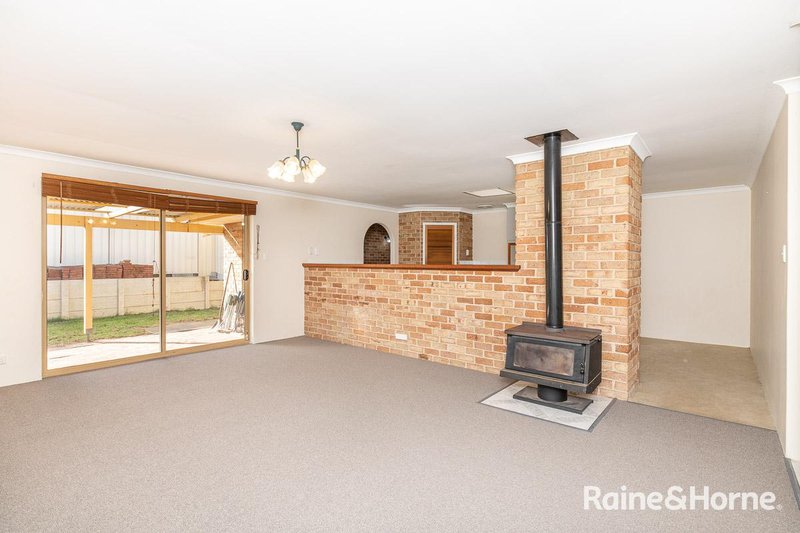 Photo - 22 Coote Place, Usher WA 6230 - Image 10