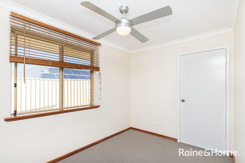 Photo - 22 Coote Place, Usher WA 6230 - Image 14