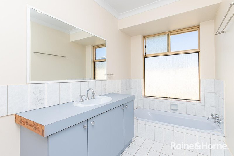 Photo - 22 Coote Place, Usher WA 6230 - Image 15