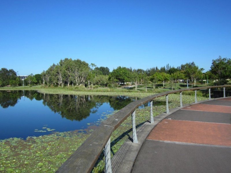 Photo - 22 Copper Crescent, Caloundra West QLD 4551 - Image 14