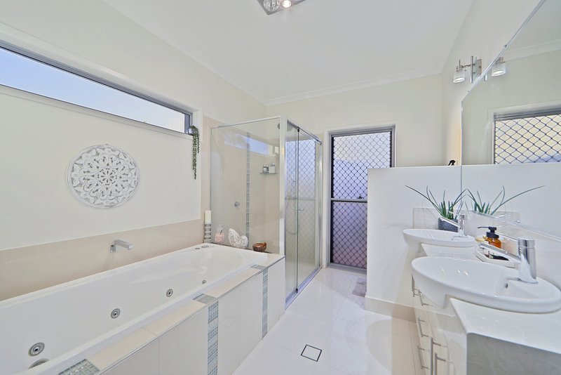 Photo - 22 Coral Garden Drive, Kalkie QLD 4670 - Image 21