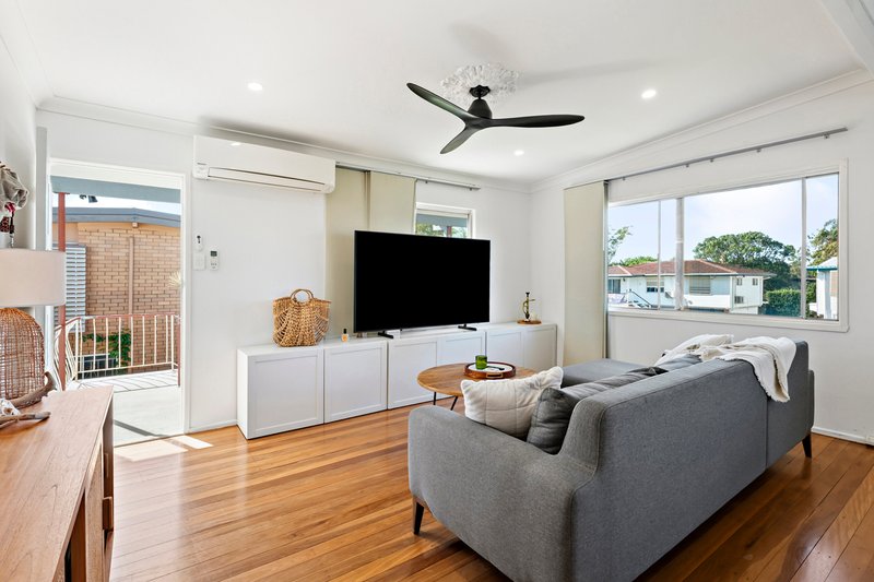 Photo - 22 Coriander Street, Bald Hills QLD 4036 - Image 4